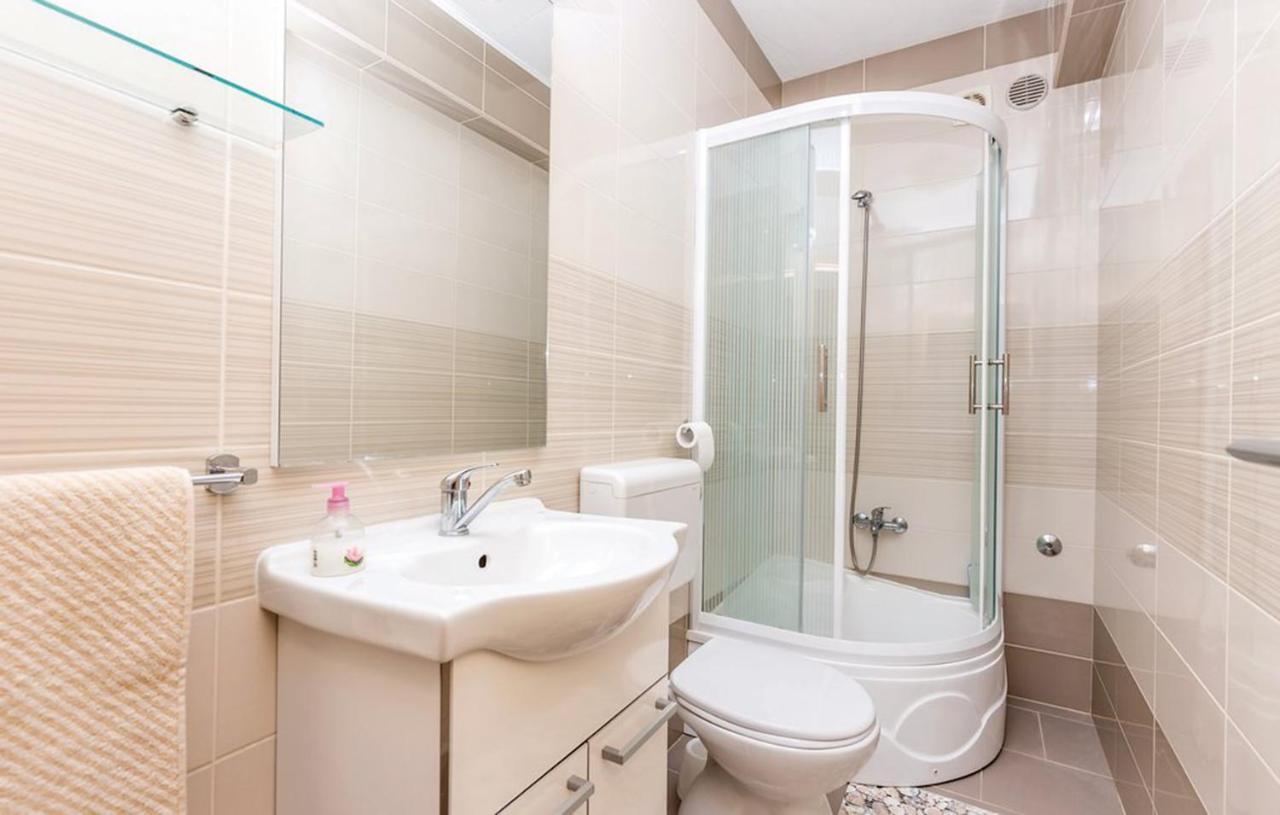Apartment Vesna Selce Buitenkant foto